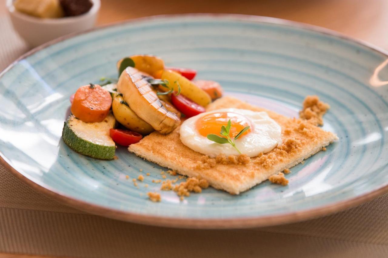 Hotel Ibis Styles Routes Atene