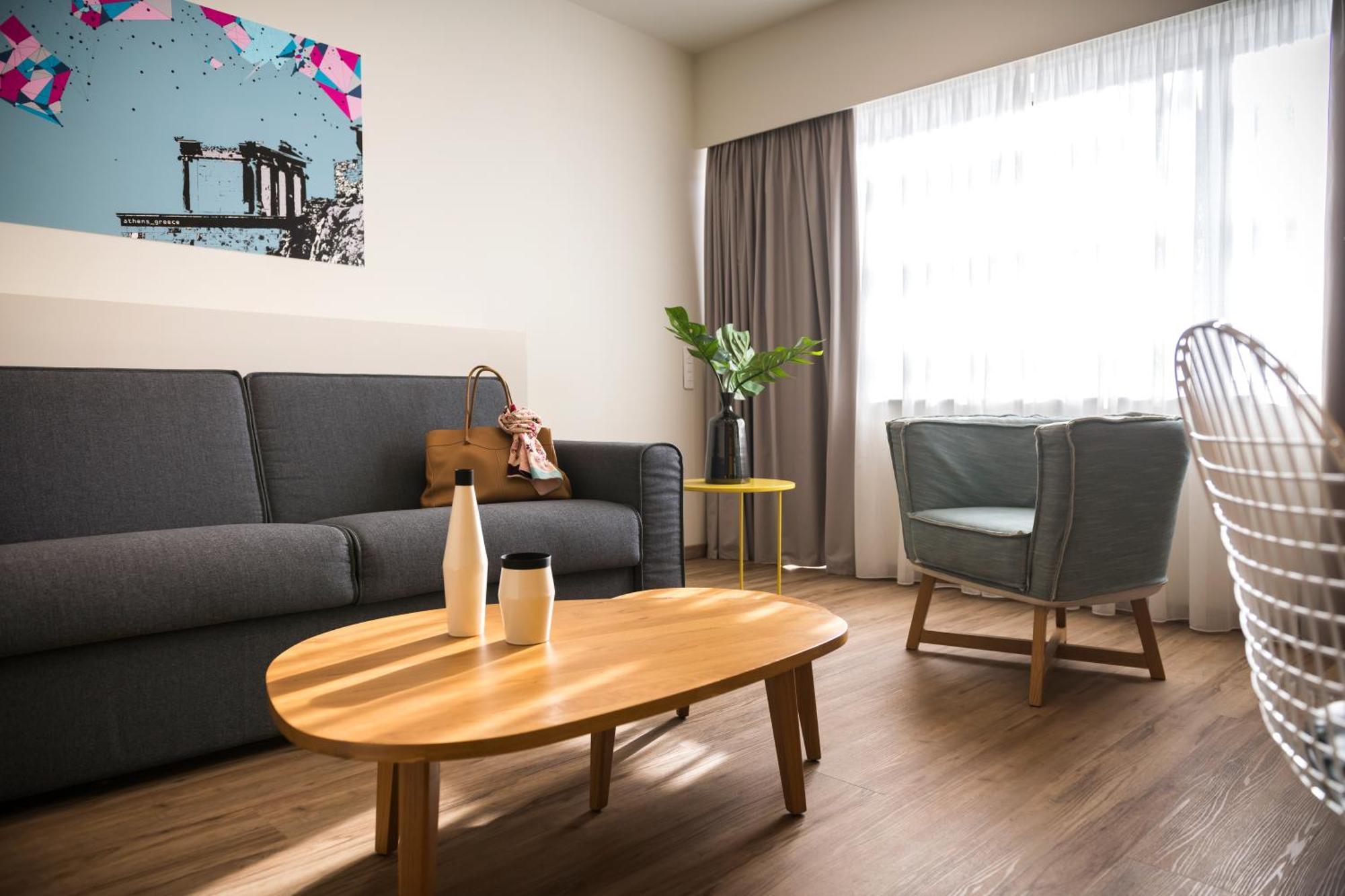 Ibis Styles Routes Hotel 4*