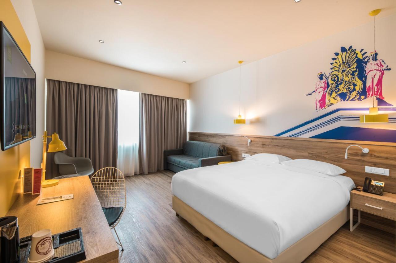Ibis Styles Routes